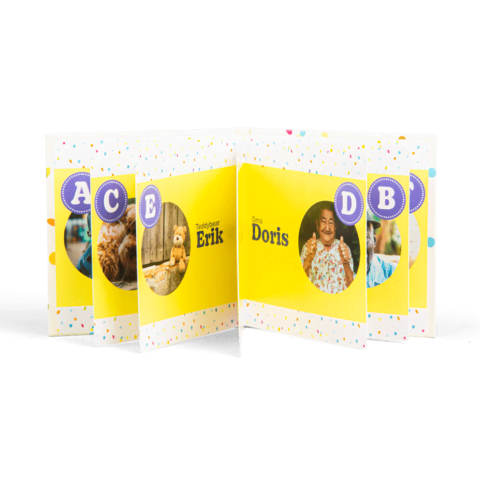 Kinderbuch aus Karton ABC Buch offen Kinderbuch aus Karton ABC Buch offen