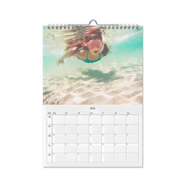 Jahreskalender A4 Hochformat aufgeschlagen