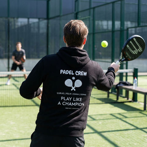 Schwarzer hoodie mit padel aufdruck