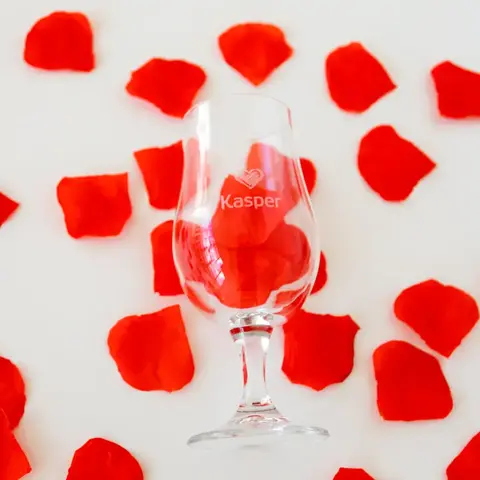Valentijnscadeau: gepersonaliseerd glas valentijnscadeau-glazen