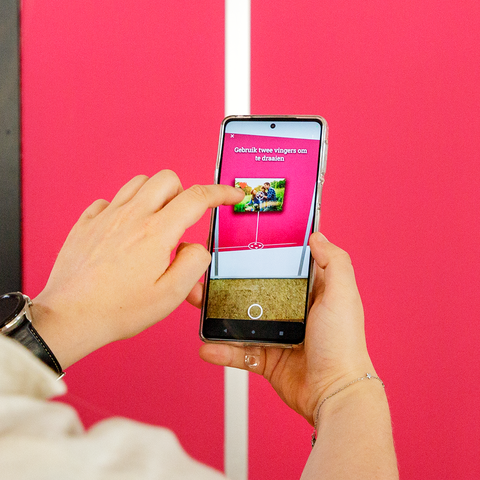 Augmented Reality wanddecoratie plaatsen