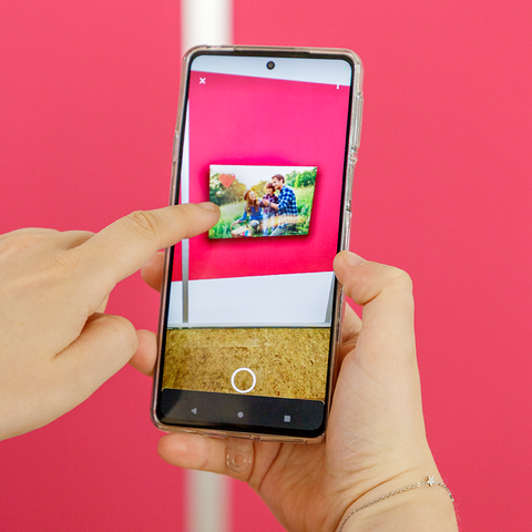 Wanddecoratie aan de muur met AR