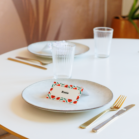 Naamkaartjes maken voor een diner