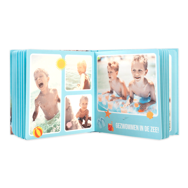 Kartonnen boekje open Kartonnen boekje open