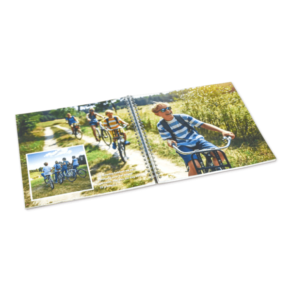 Fotoboek spiraal 21x21 open hoek fotoboek-spiraal-21x21-open-hoek