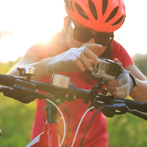 Outdoor camera op fietsstuur Outdoor camera op fietsstuur