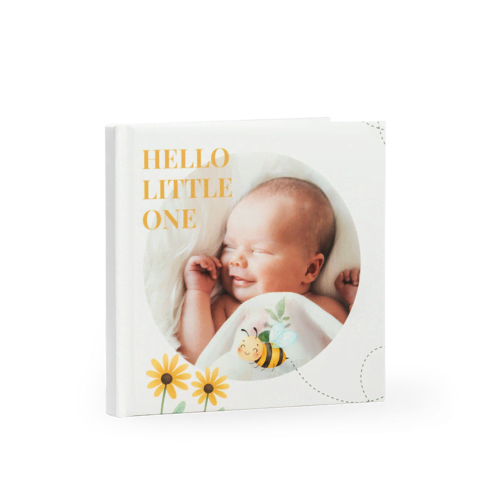fotoboek vlakliggend baby met bijen 15x15