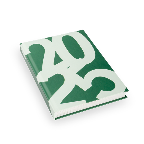 Vlakliggend Fotoboek schuin 2025 A5 Staand Vlakliggend Fotoboek schuin 2025 A5 Staand