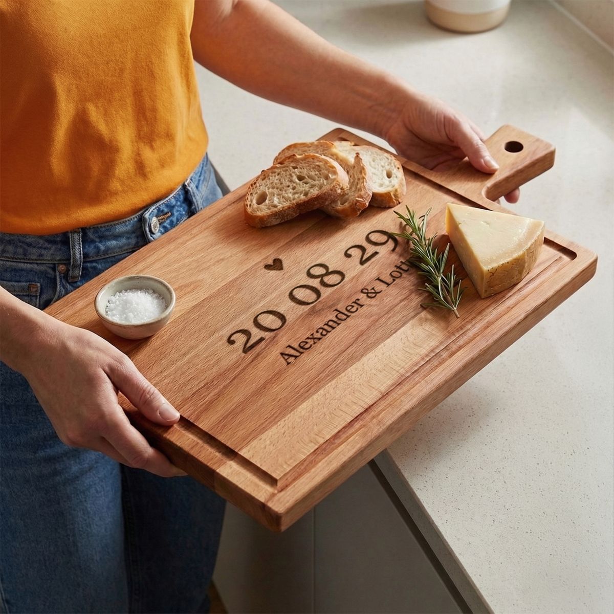 Snijplank graveren alexander en lotte Snijplank graveren alexander en lotte