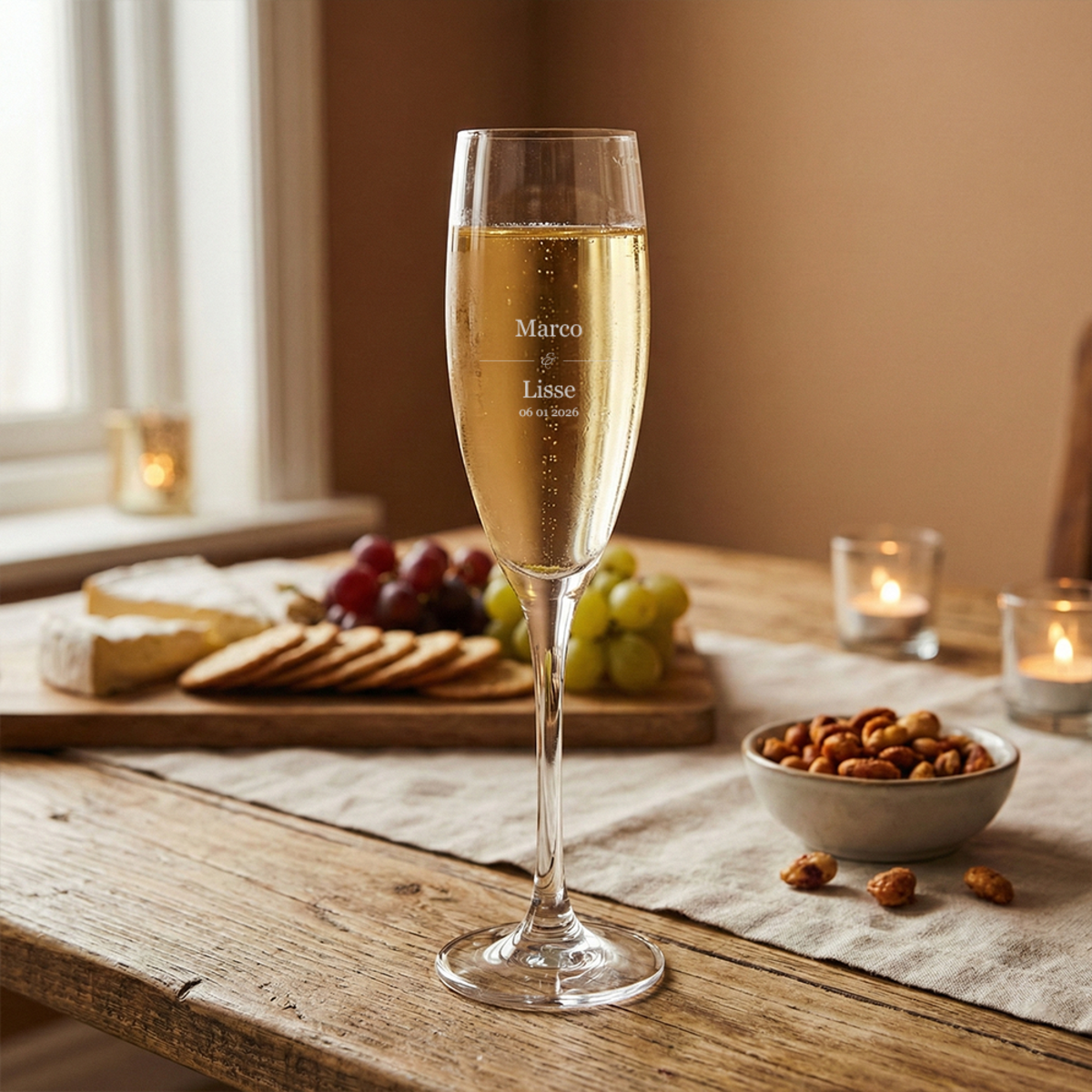 Champagneglas gegraveerd marco en lisse Champagneglas gegraveerd marco en lisse