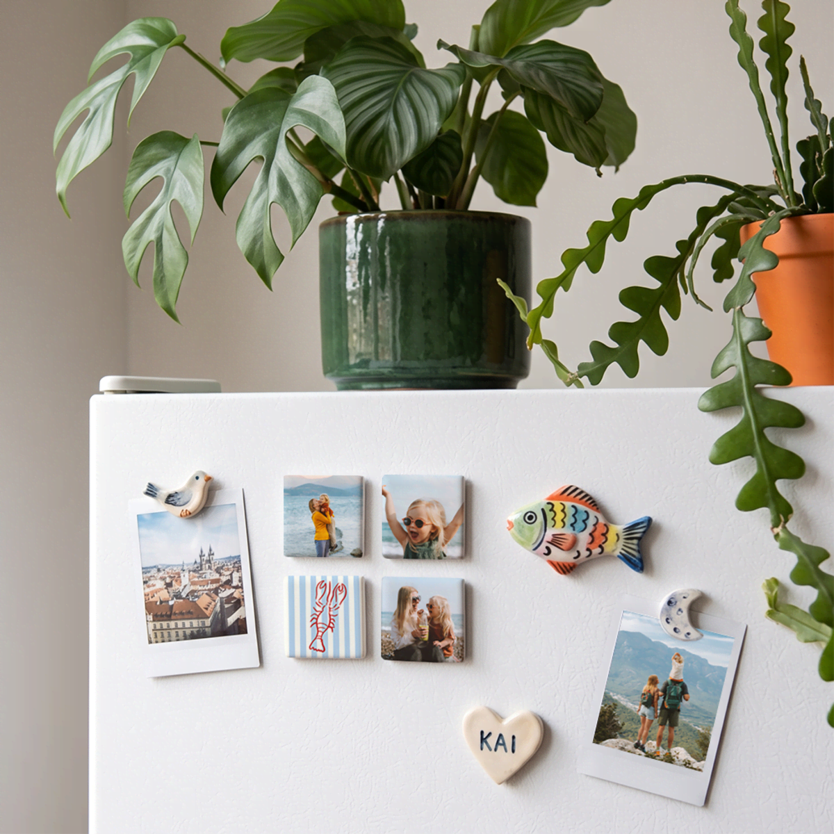 Magneet tegeltje op koelkast
